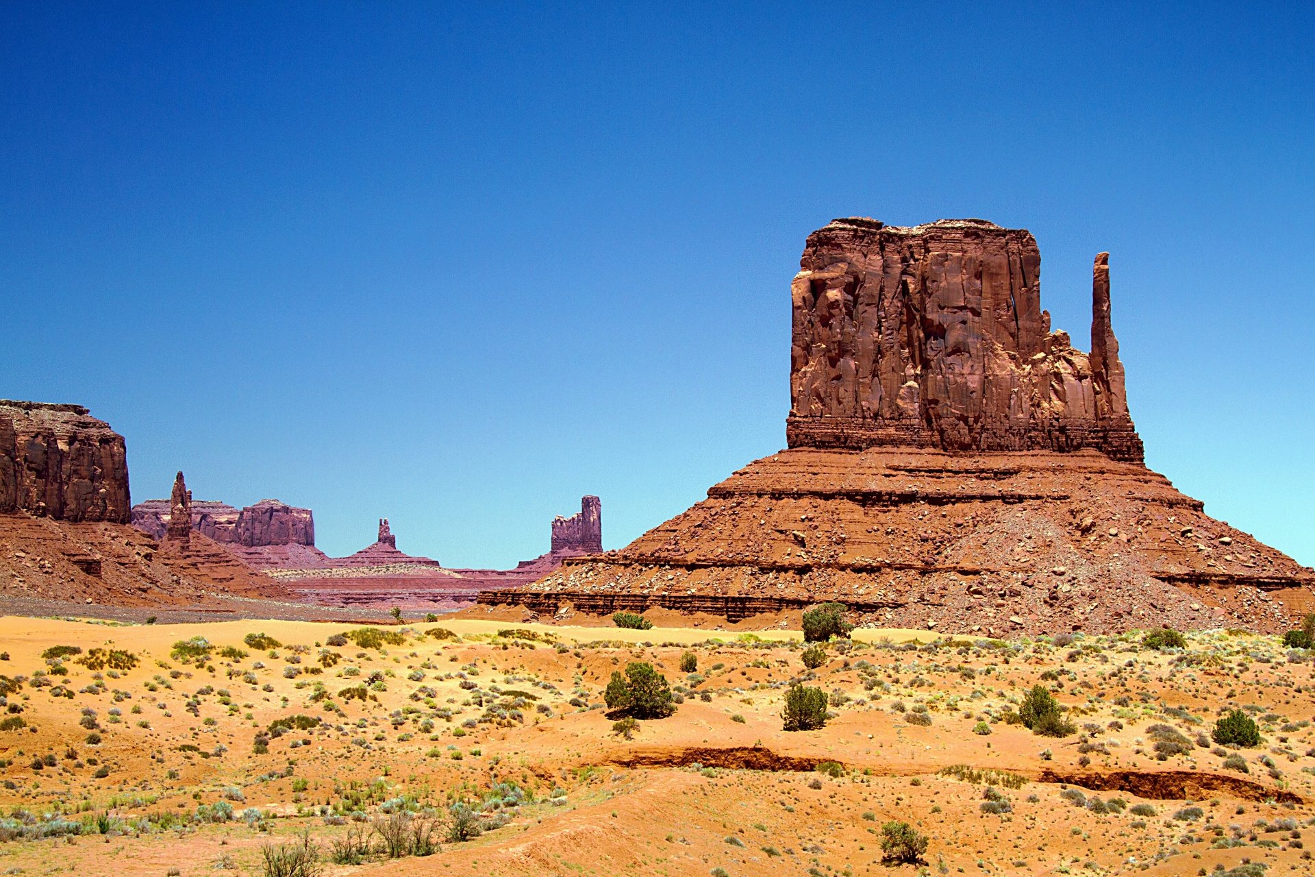 Download USA Landscape Nature Desert Monument Valley 4k Ultra HD Wallpaper