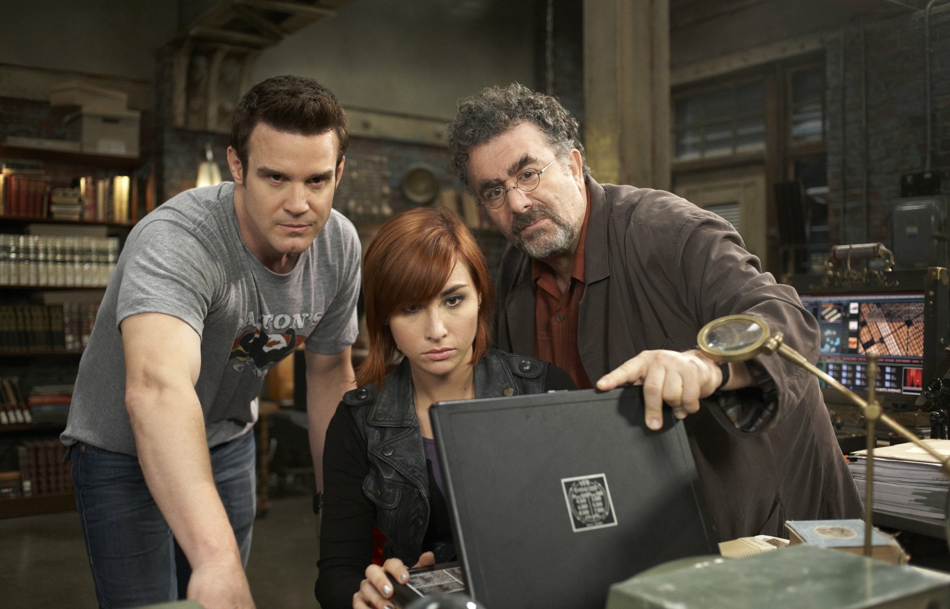 Download TV Show Warehouse 13 HD Wallpaper