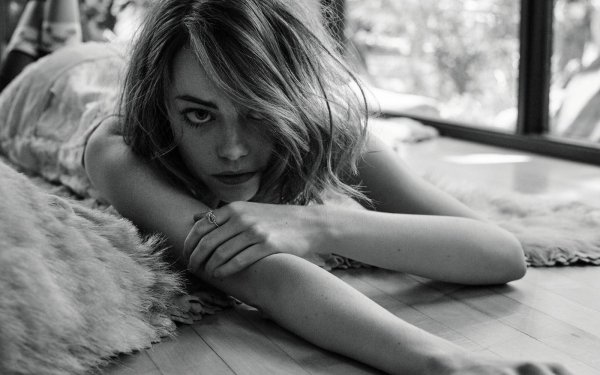 Celebrity Emma Stone Actress Monochrome HD Wallpaper | Background Image