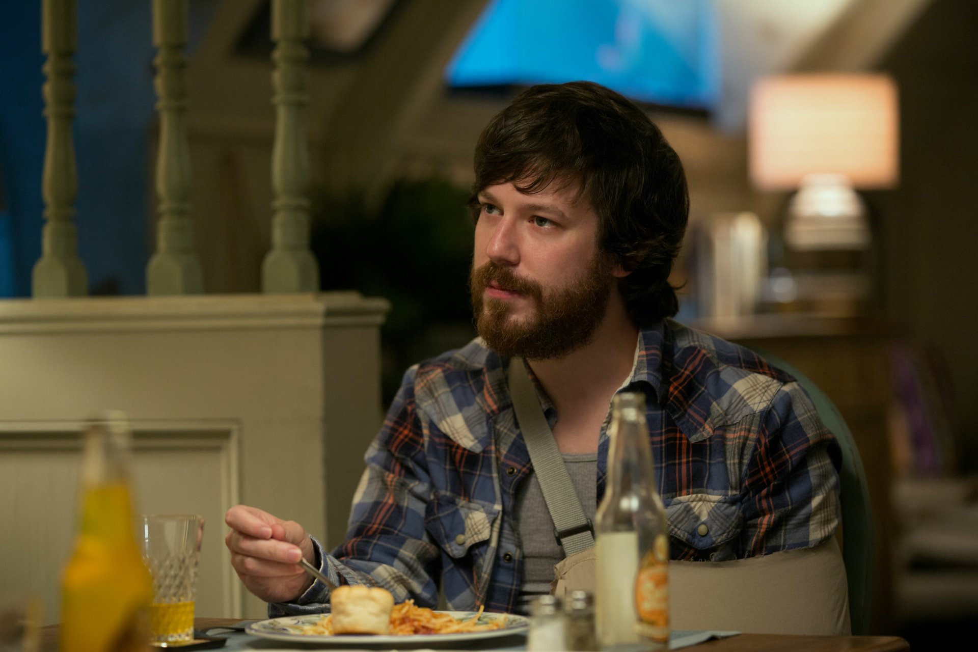 Download John Gallagher Jr. Movie 10 Cloverfield Lane 4k Ultra HD Wallpaper