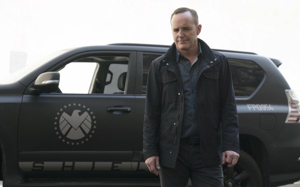 TV Show Marvel's Agents of S.H.I.E.L.D. Phil Coulson HD Wallpaper | Background Image