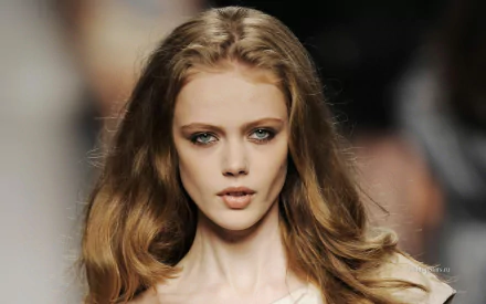 woman Frida Gustavsson HD Desktop Wallpaper | Background Image