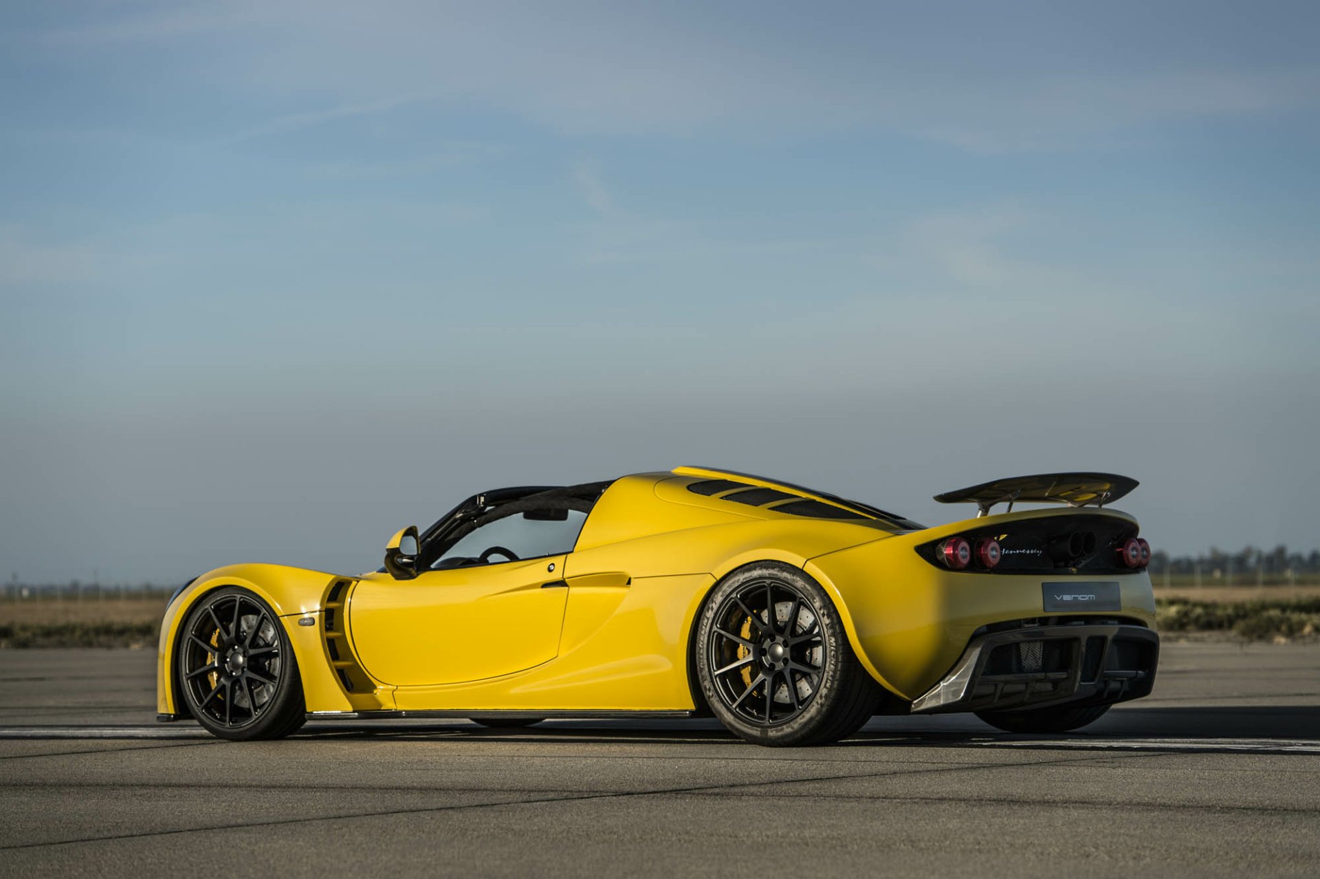 Download Car Supercar Hennessey Venom GT Vehicle Hennessey Venom GT Spyder HD Wallpaper