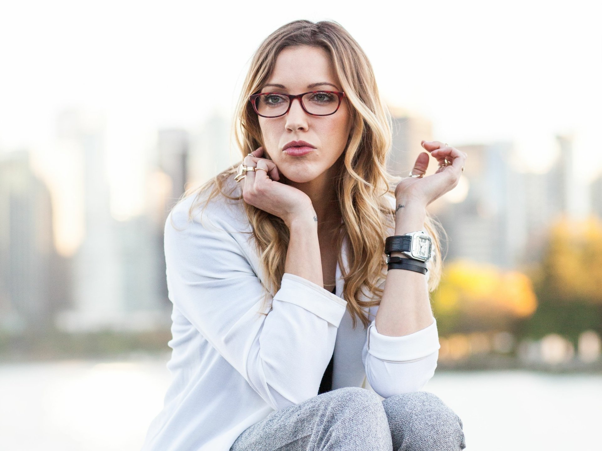 Download Celebrity Katie Cassidy HD Wallpaper