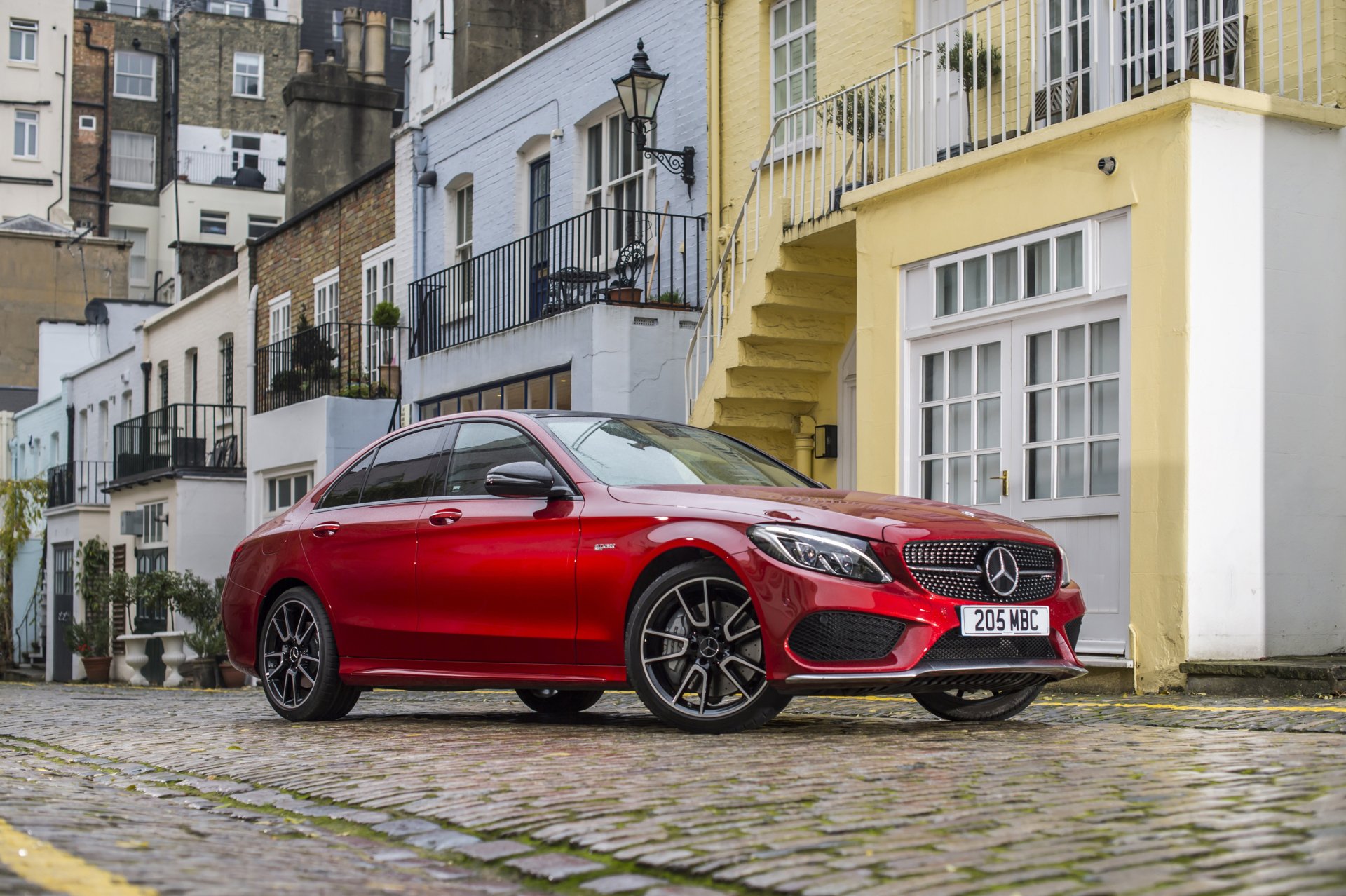 Download Car Mercedes-Benz Vehicle Mercedes-Benz E-Class HD Wallpaper