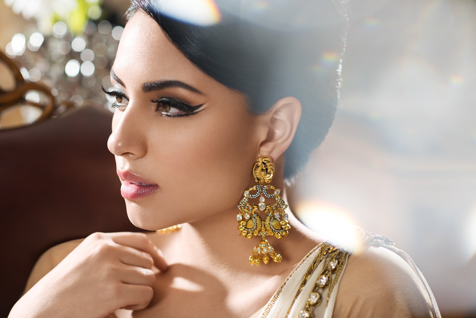Download Woman Indian HD Wallpaper by Varun Chauhan
