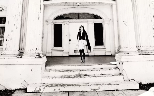 Black & White Israeli model actress Celebrity Odeya Rush HD Desktop Wallpaper | Background Image