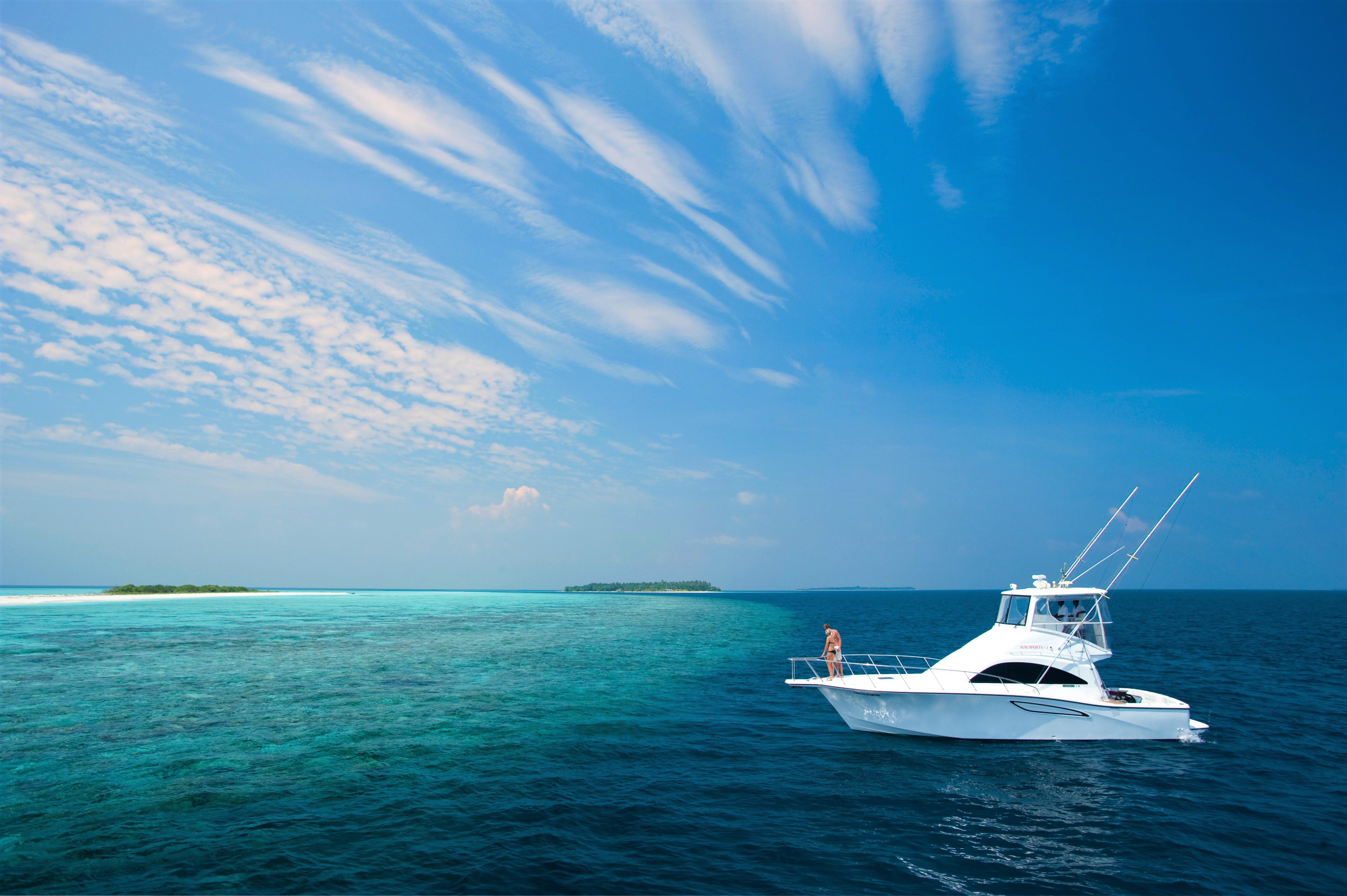 Download Sky Horizon Tropical Turquoise Ocean Sea Boat Vehicle Yacht K Ultra Hd Wallpaper