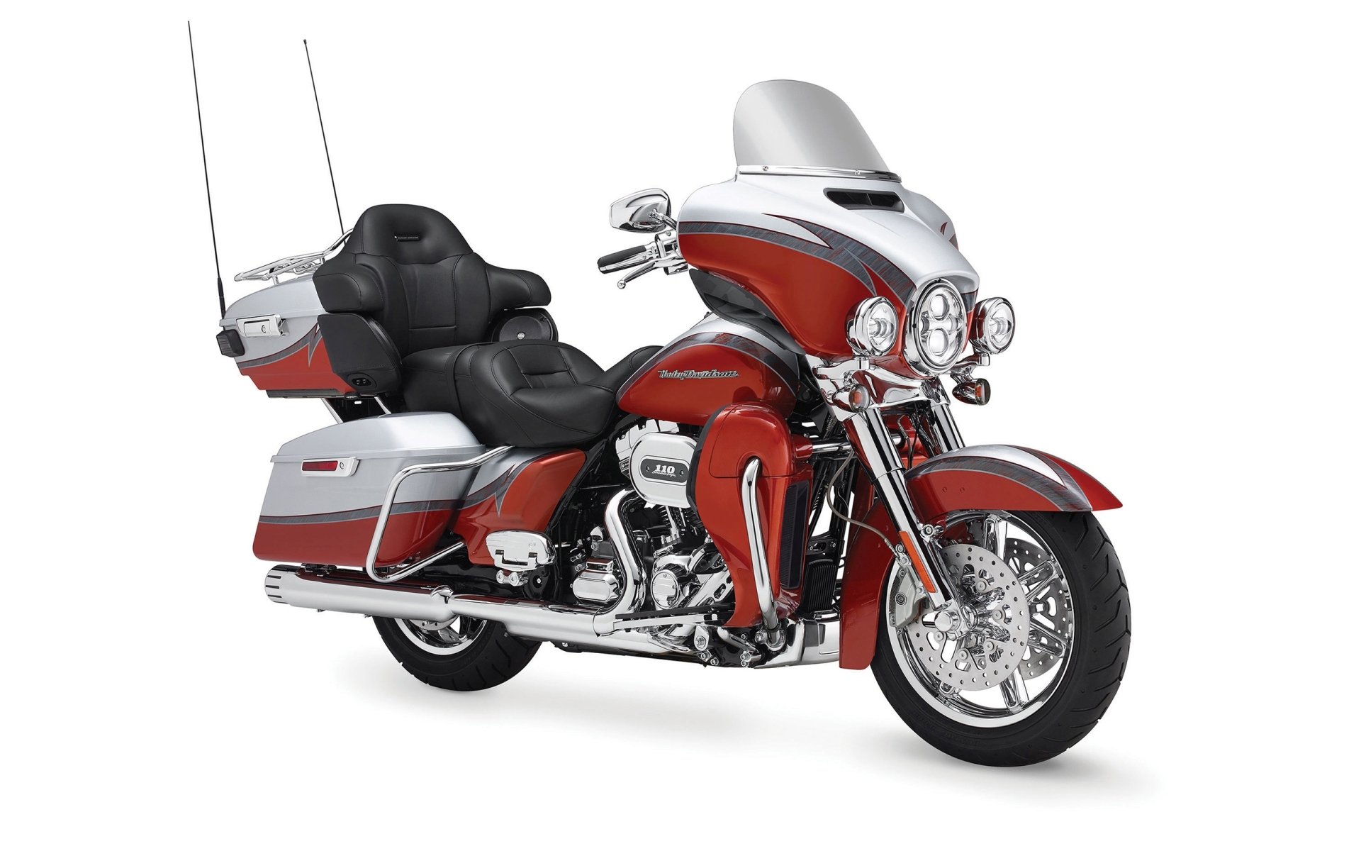 Red and white Harley-Davidson Electra Glide Ultra Classic touring motorcycle vehicle on white background — 2K Quad HD PC desktop wallpaper.