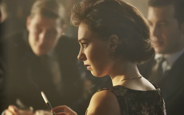 Vanessa Kirby Princess Margaret TV Show The Crown HD Desktop Wallpaper | Background Image