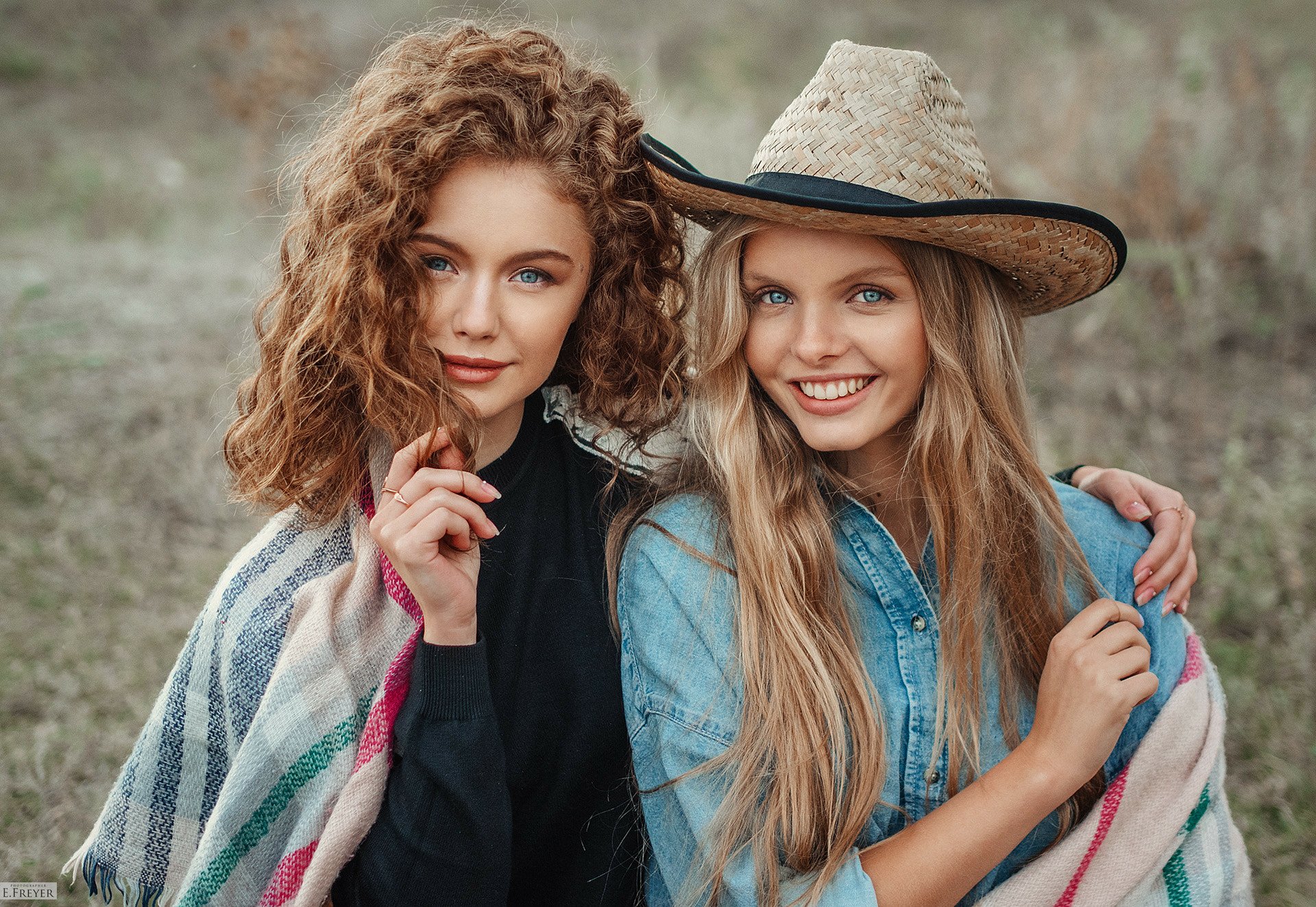 Download Blue Eyes Hat Blonde Redhead Lipstick Smile Woman Model Hd Wallpaper By Evgeny Freyer 