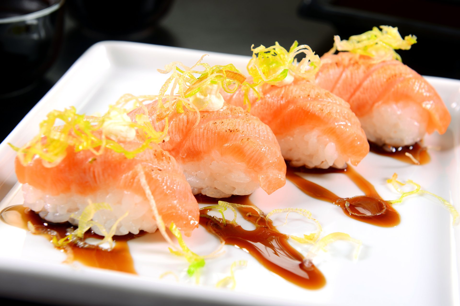 Download Rice Seafood Fish Food Sushi 4k Ultra HD Wallpaper