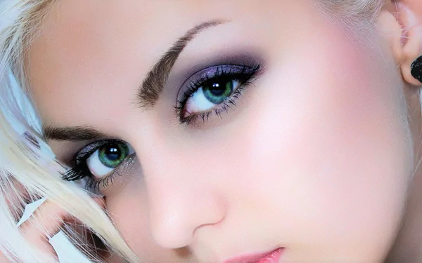 green eyes woman face HD Desktop Wallpaper | Background Image