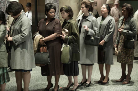 Sally Hawkins Octavia Spencer movie The Shape of Water HD Desktop Wallpaper | Background Image