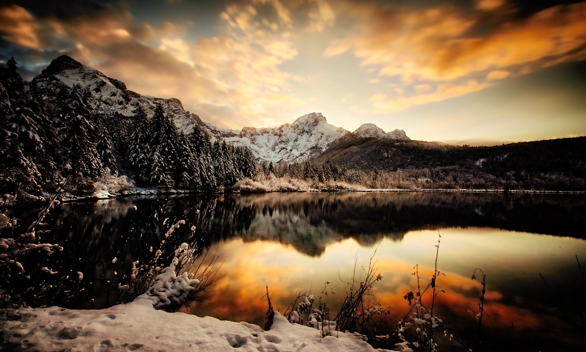 Winter Mountain Reflection HD Wallpaper