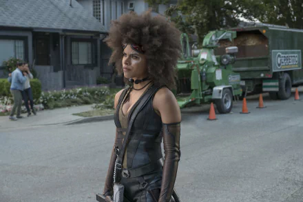 Zazie Beetz Domino (Marvel Comics) movie Deadpool 2 HD Desktop Wallpaper | Background Image