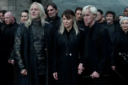 Helen McCrory Tom Felton Jason Isaacs Narcissa Malfoy Lucius Malfoy Draco Malfoy movie Harry Potter and the Deathly Hallows: Part 2 HD Desktop Wallpaper | Background Image