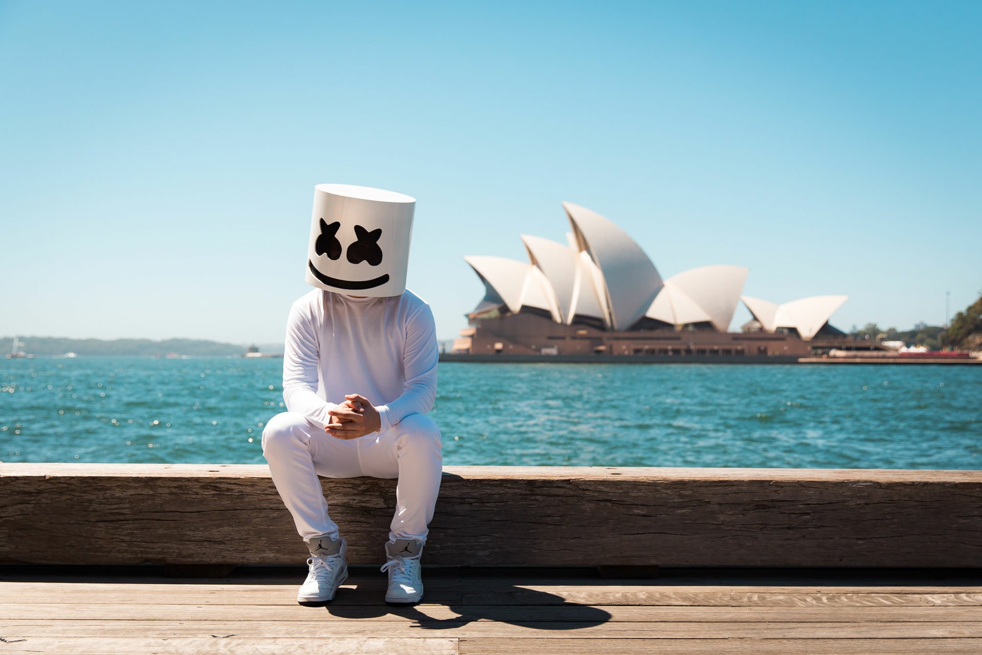 Marshmello at Sydney Opera House - HD Wallpaper