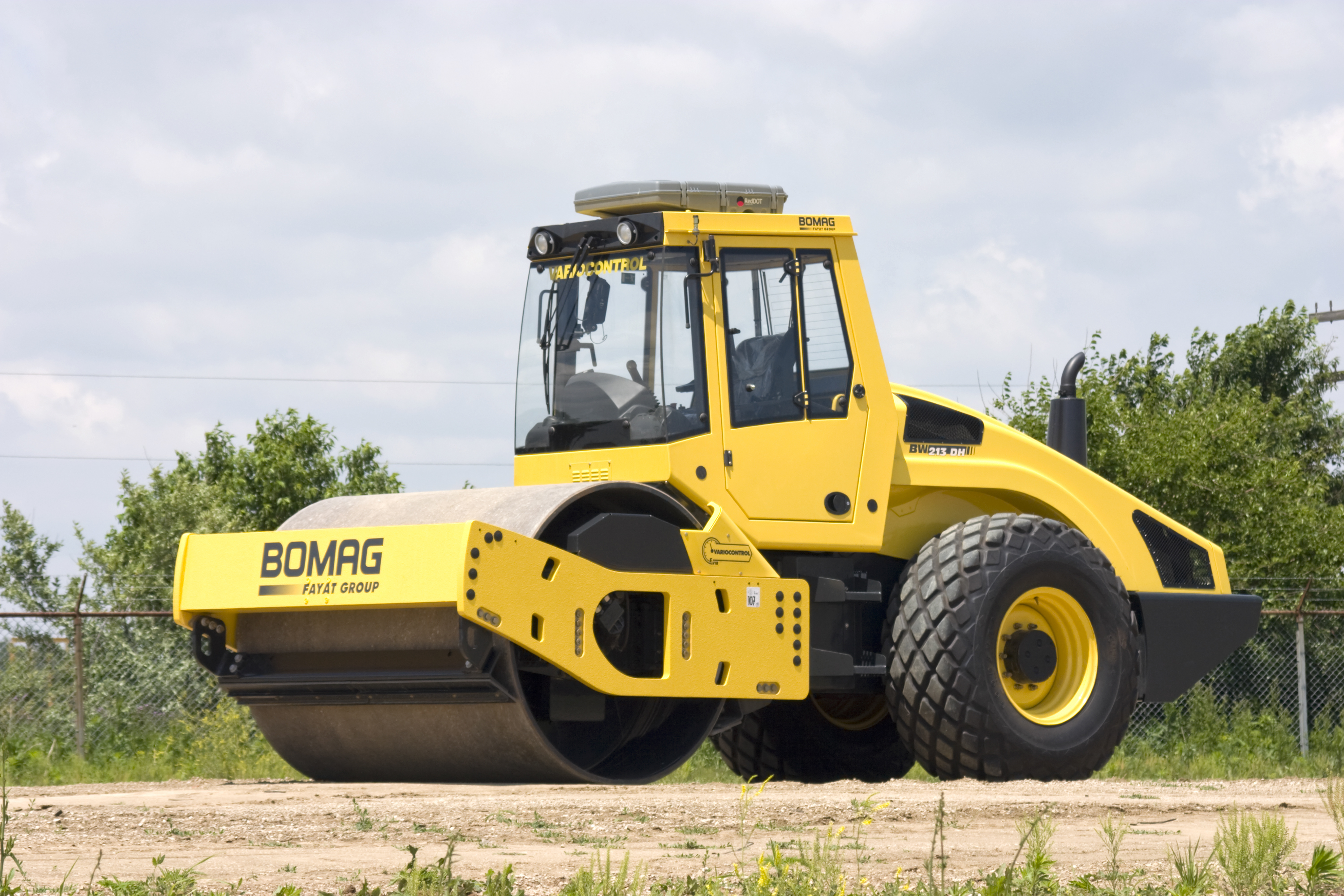 Bomag BW213DH Road Roller