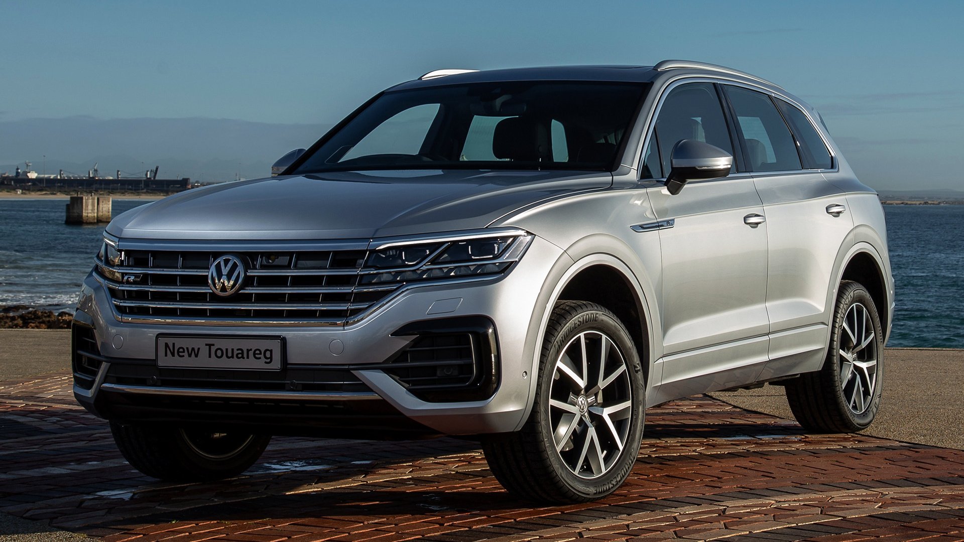 Volkswagen Touareg R-Line - Desktop Wallpapers, Phone Wallpaper, PFP ...