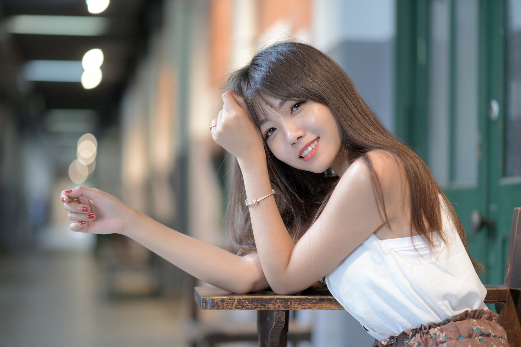 Download Brunette Depth Of Field Smile Model Woman Asian Hd Wallpaper