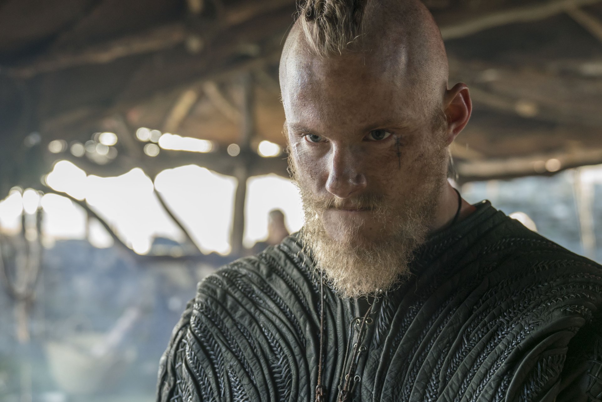 Download TV Show Vikings (2013) Bjorn Lothbrok 4k Ultra HD Wallpaper