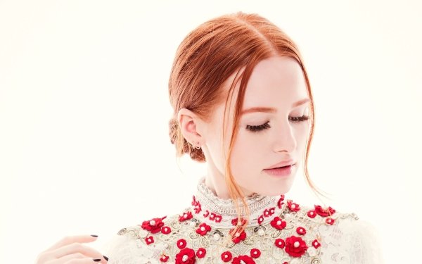 Celebrity Madelaine Petsch Actress American Redhead Face Mood HD Wallpaper | Background Image