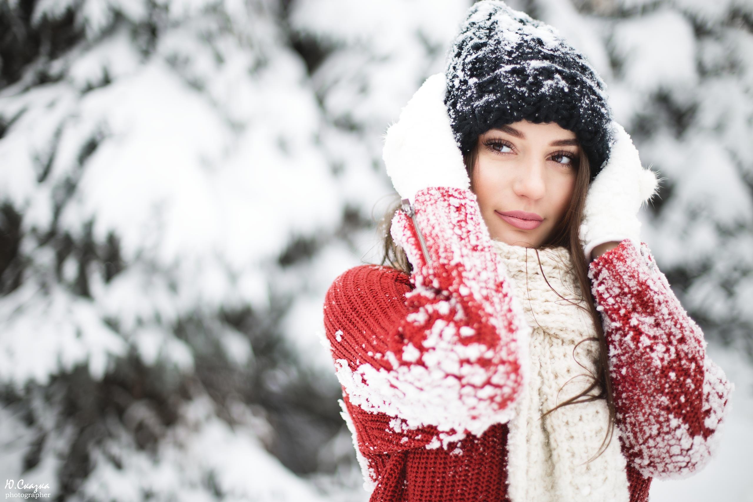 Download Depth Of Field Snow Brown Eyes Scarf Hat Winter Woman Model HD ...