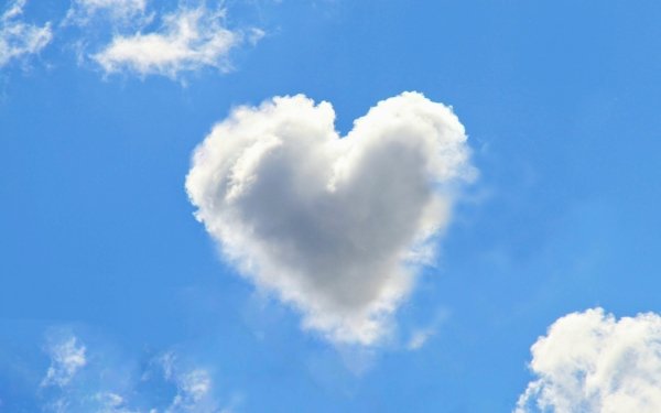 Artistic Heart Cloud HD Wallpaper | Background Image