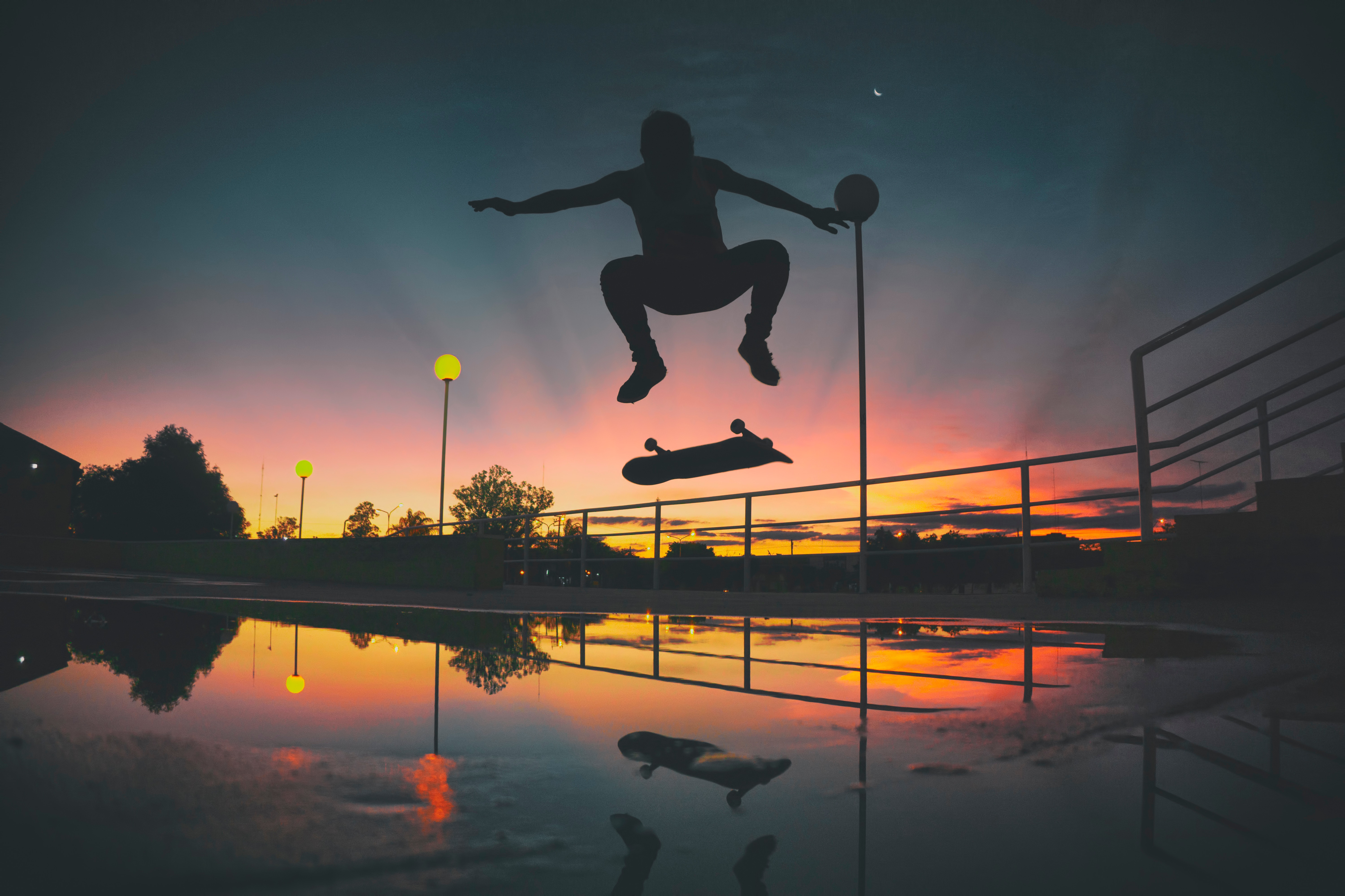 Download Skateboard Night Sunset Skateboarding Sports 4k Ultra HD