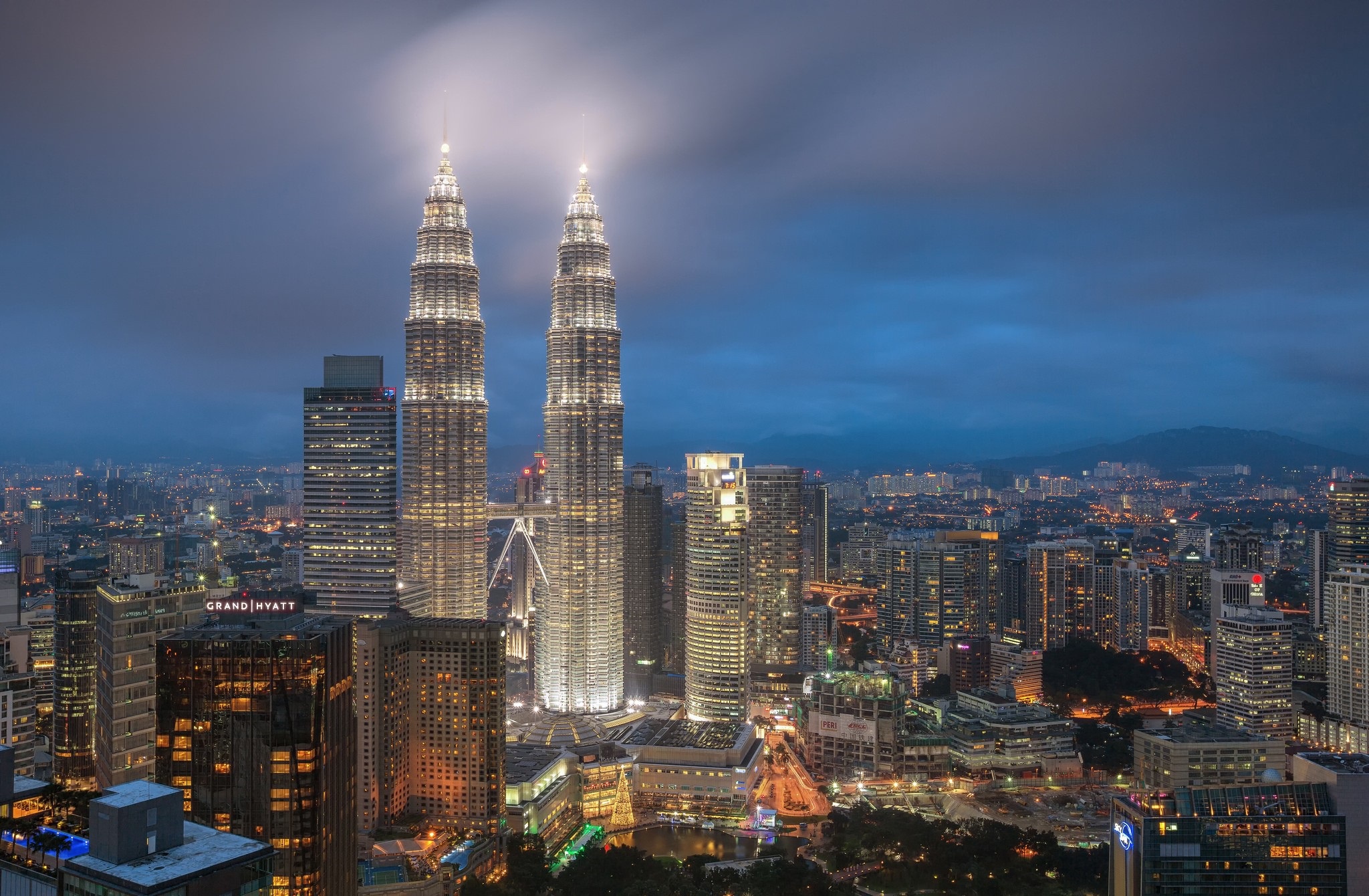 Man Made Kuala Lumpur HD Wallpaper
